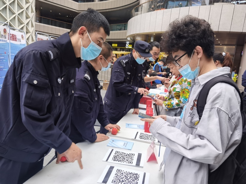 購物社區：筑牢防詐壁壘，守護消費權益